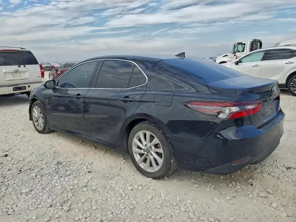 4T1C11AK5PU184625 2023 TOYOTA CAMRY - Image 2