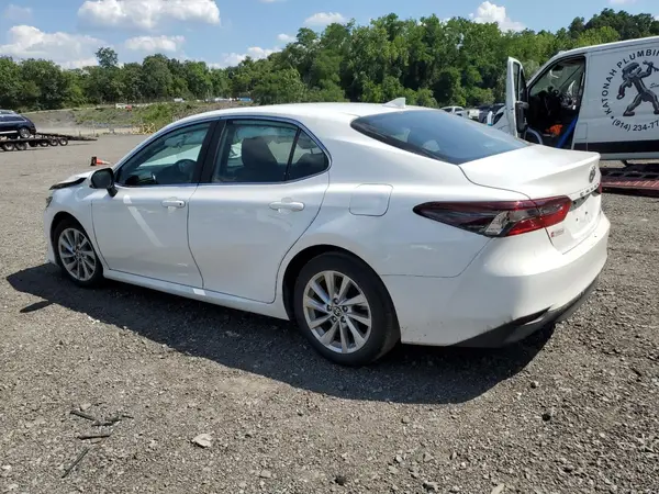4T1C11AK5PU743428 2023 TOYOTA CAMRY - Image 2