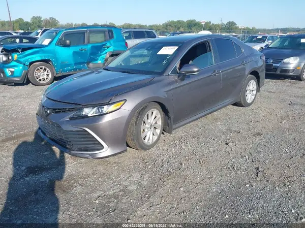 4T1C11AK5PU745101 2023 TOYOTA CAMRY - Image 2