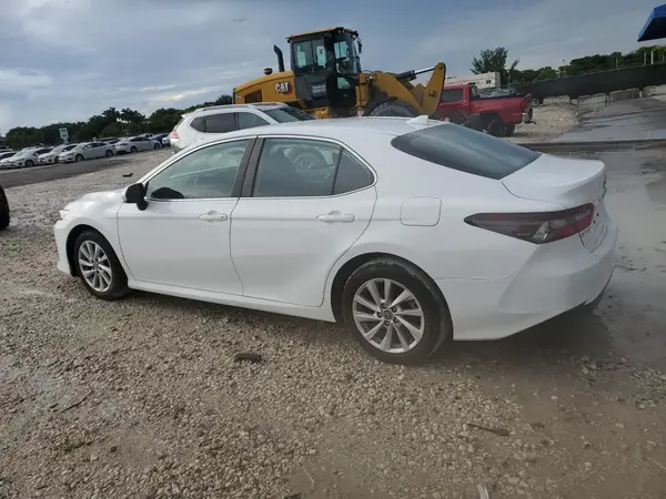 4T1C11AK5PU783069 2023 TOYOTA CAMRY - Image 2