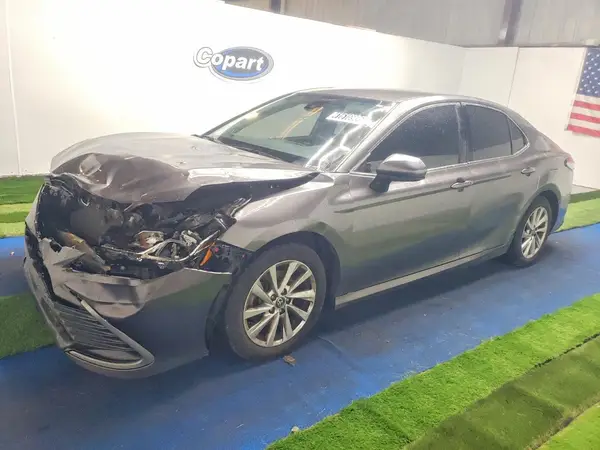 4T1C11AK5PU795304 2023 TOYOTA CAMRY - Image 1