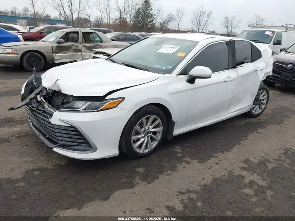 4T1C11AK5PU801778 2023 TOYOTA CAMRY - Image 2