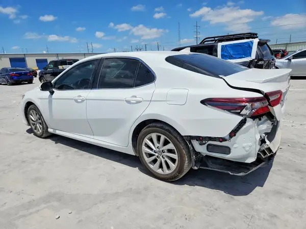 4T1C11AK5PU806480 2023 TOYOTA CAMRY - Image 2