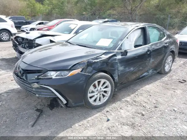 4T1C11AK5PU810187 2023 TOYOTA CAMRY - Image 2