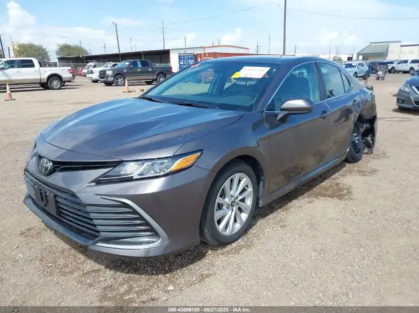 4T1C11AK5PU814983 2023 TOYOTA CAMRY - Image 2
