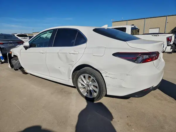 4T1C11AK5PU816250 2023 TOYOTA CAMRY - Image 2
