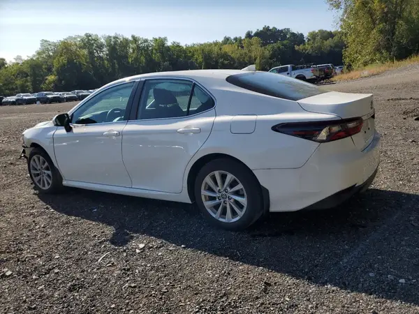 4T1C11AK5PU817446 2023 TOYOTA CAMRY - Image 2