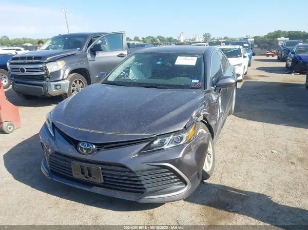 4T1C11AK5PU830780 2023 TOYOTA CAMRY - Image 2