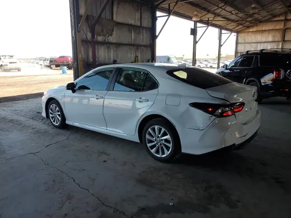 4T1C11AK5PU833940 2023 TOYOTA CAMRY - Image 2