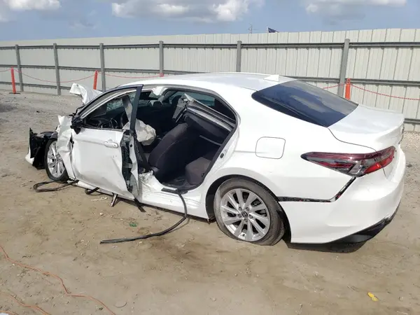 4T1C11AK5PU836353 2023 TOYOTA CAMRY - Image 2