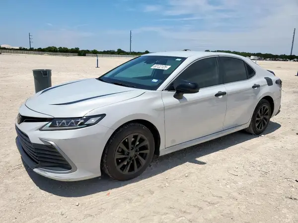 4T1C11AK5RU206206 2024 TOYOTA CAMRY - Image 1
