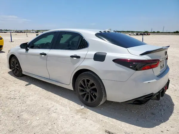 4T1C11AK5RU206206 2024 TOYOTA CAMRY - Image 2
