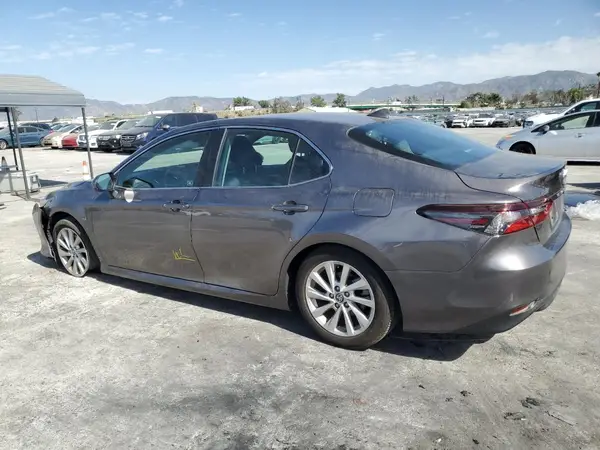 4T1C11AK5RU211051 2024 TOYOTA CAMRY - Image 2