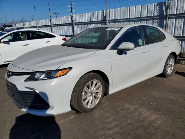 4T1C11AK5RU250576 2024 TOYOTA CAMRY - Image 1