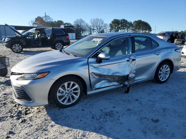 4T1C11AK5RU848165 2024 TOYOTA CAMRY - Image 1