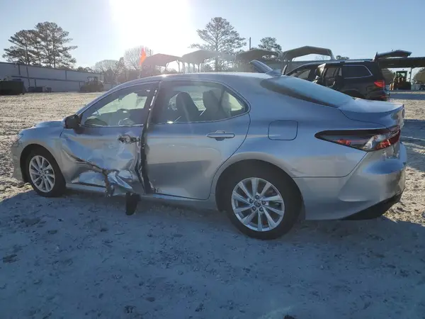 4T1C11AK5RU848165 2024 TOYOTA CAMRY - Image 2