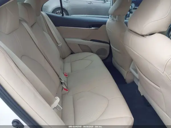 4T1C11AK5RU864267 2024 TOYOTA CAMRY - Image 8