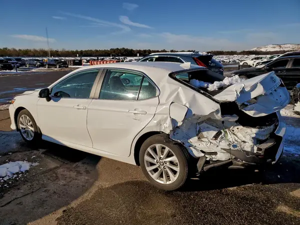 4T1C11AK5RU866293 2024 TOYOTA CAMRY - Image 2