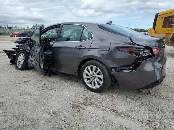 4T1C11AK5RU870344 2024 TOYOTA CAMRY - Image 2