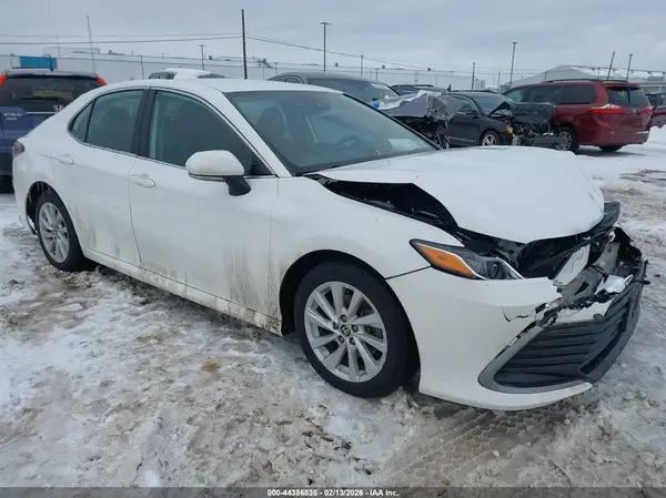 4T1C11AK5RU870988 2024 TOYOTA CAMRY - Image 1