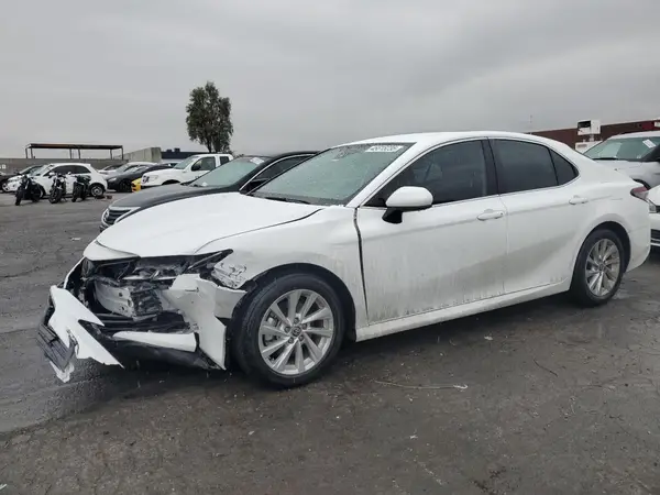 4T1C11AK5RU875995 2024 TOYOTA CAMRY - Image 1