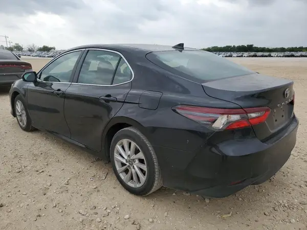 4T1C11AK5RU881604 2024 TOYOTA CAMRY - Image 2