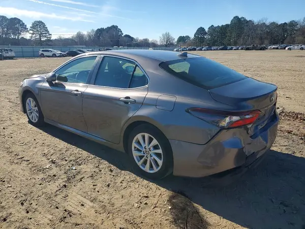 4T1C11AK5RU881800 2024 TOYOTA CAMRY - Image 2