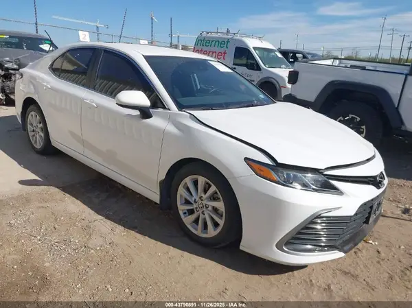 4T1C11AK5RU903309 2024 TOYOTA CAMRY - Image 1
