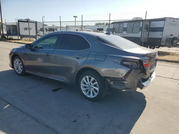 4T1C11AK5RU910986 2024 TOYOTA CAMRY - Image 2