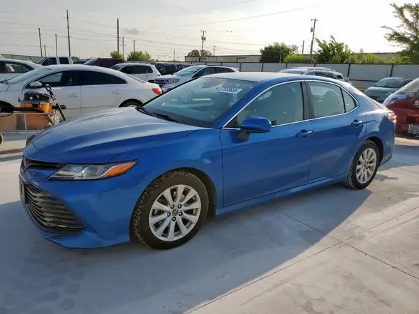 4T1C11AK6LU328404 2020 TOYOTA CAMRY - Image 1