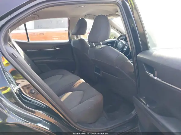 4T1C11AK6LU331786 2020 TOYOTA CAMRY - Image 8
