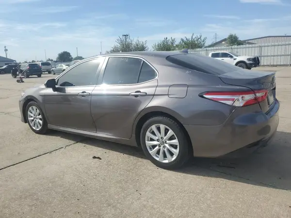 4T1C11AK6LU349723 2020 TOYOTA CAMRY - Image 2