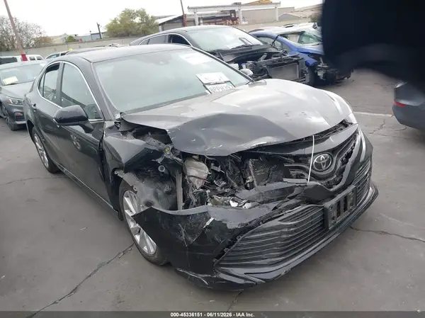 4T1C11AK6LU352797 2020 TOYOTA CAMRY - Image 1