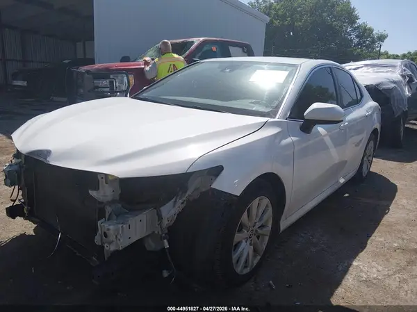 4T1C11AK6LU359510 2020 TOYOTA CAMRY - Image 2