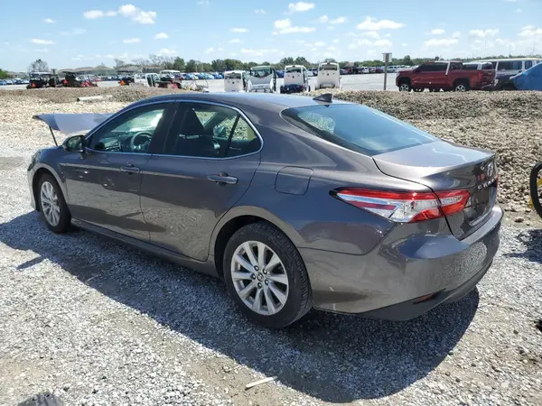 4T1C11AK6LU359877 2020 TOYOTA CAMRY - Image 2