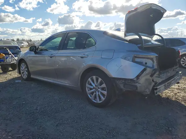 4T1C11AK6LU363203 2020 TOYOTA CAMRY - Image 2