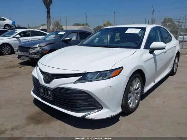 4T1C11AK6LU363783 2020 TOYOTA CAMRY - Image 2