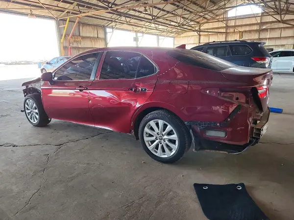 4T1C11AK6LU390322 2020 TOYOTA CAMRY - Image 2
