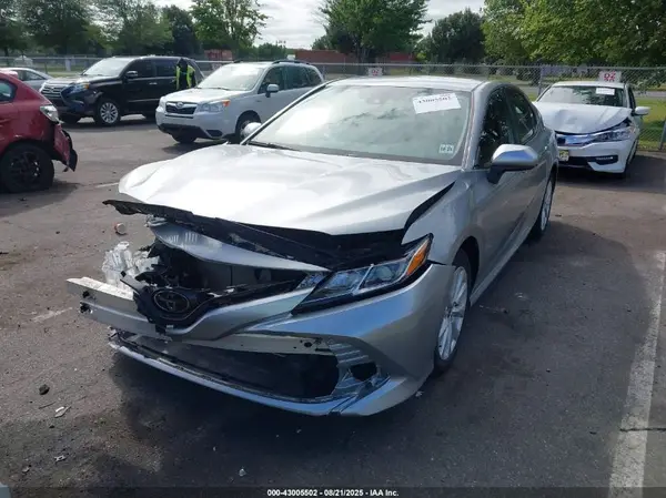 4T1C11AK6LU505372 2020 TOYOTA CAMRY - Image 2