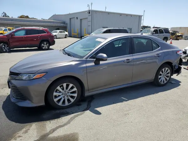 4T1C11AK6LU866746 2020 TOYOTA CAMRY - Image 1