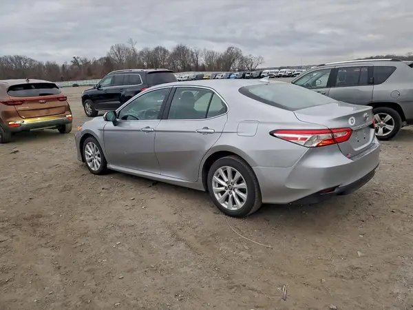4T1C11AK6LU872871 2020 TOYOTA CAMRY - Image 2