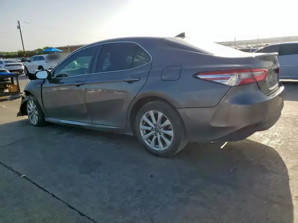 4T1C11AK6LU883899 2020 TOYOTA CAMRY - Image 2