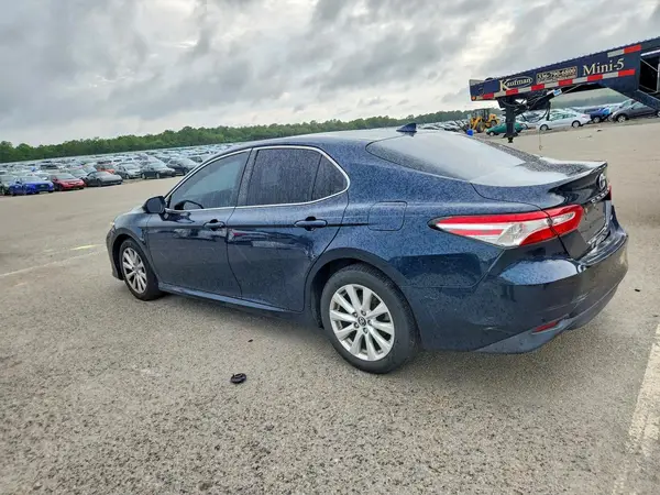 4T1C11AK6LU885023 2020 TOYOTA CAMRY - Image 2