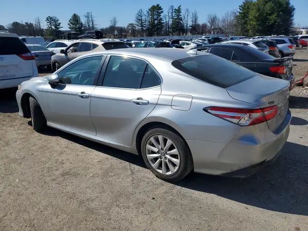 4T1C11AK6LU885166 2020 TOYOTA CAMRY - Image 2