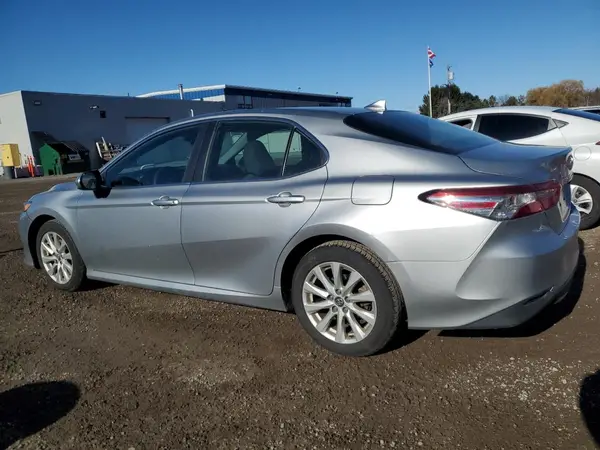 4T1C11AK6LU887614 2020 TOYOTA CAMRY - Image 2