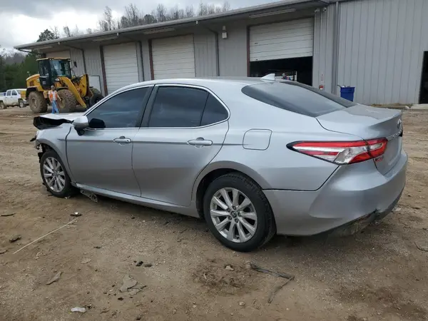 4T1C11AK6LU905724 2020 TOYOTA CAMRY - Image 2