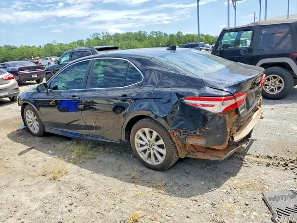 4T1C11AK6LU911135 2020 TOYOTA CAMRY - Image 2