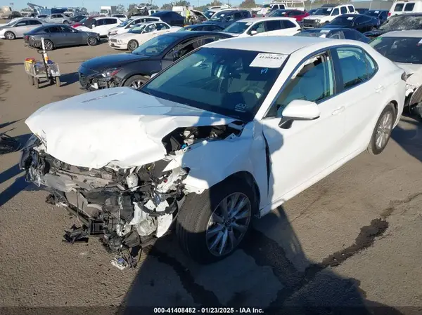 4T1C11AK6LU915797 2020 TOYOTA CAMRY - Image 2