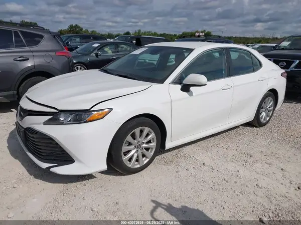 4T1C11AK6LU919039 2020 TOYOTA CAMRY - Image 2