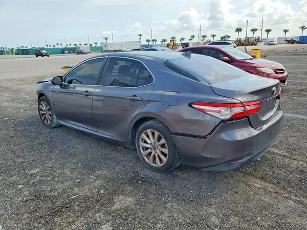 4T1C11AK6LU928565 2020 TOYOTA CAMRY - Image 2